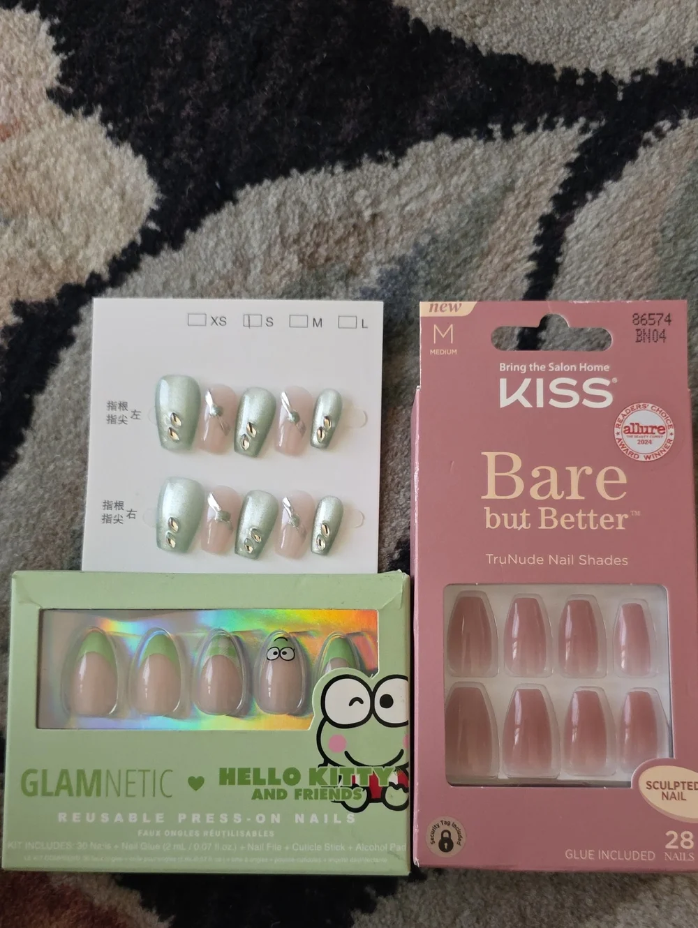 KISS Bare but Better TruNude Glamneric  Press-On Nails  Bundle